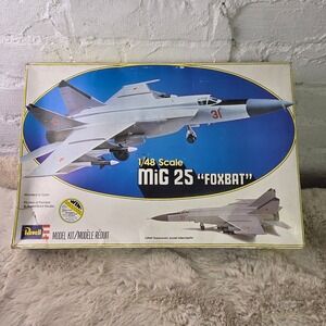 Revell H-290 MiG-25 Foxbat 1/48 Vintage Open Box Model Kit
